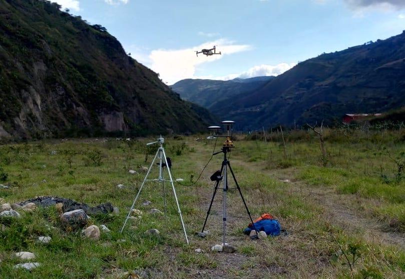 Levantamiento en campo gps - drone